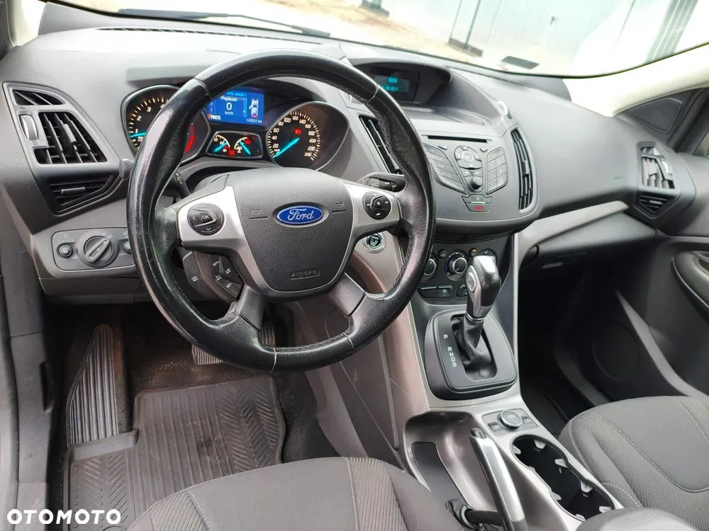Ford Kuga 2016 photo 5