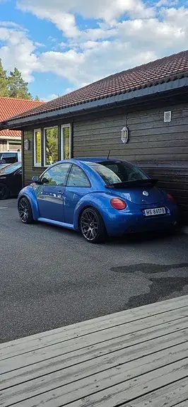 Volkswagen New Beetle 1999 photo 3
