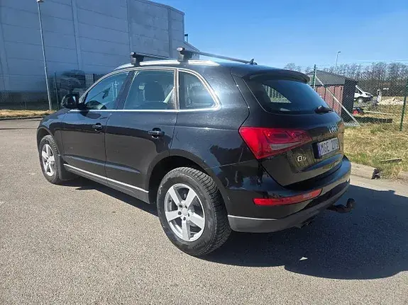Audi Q5 2012 photo 3