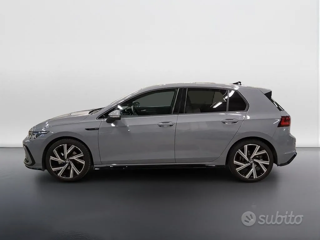 Volkswagen Golf 2024 photo 3