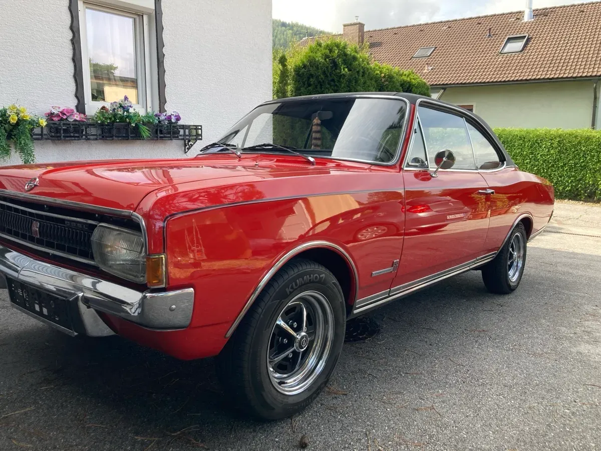 Opel Commodore