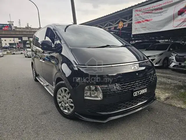 Hyundai Staria