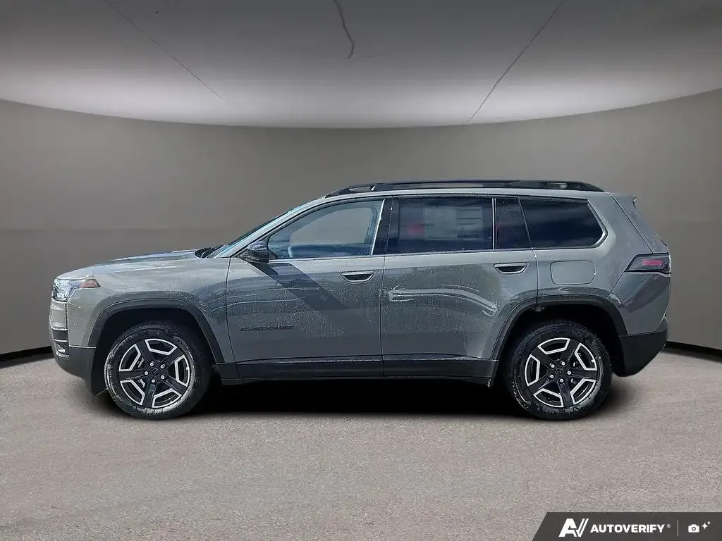 Jeep Cherokee 2026 photo 3