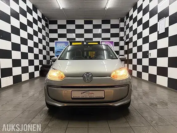 Volkswagen Up 2015 photo 4