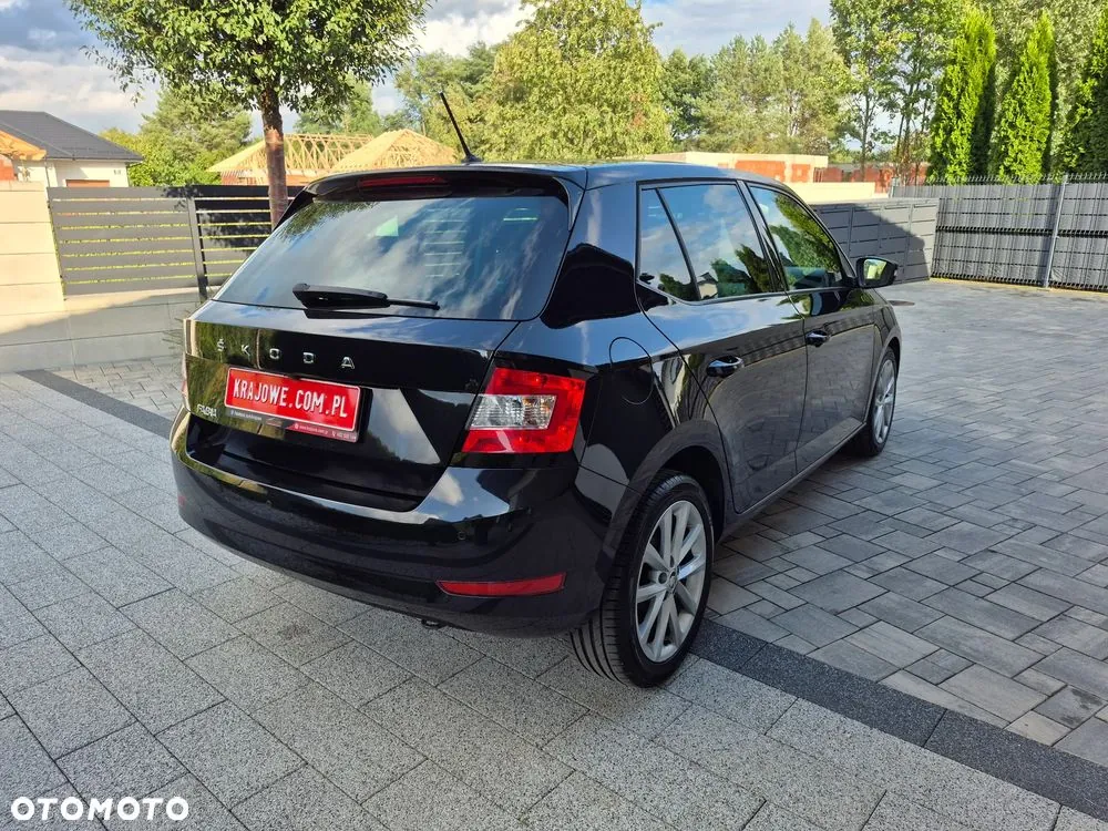 Skoda Fabia 2021 photo 4