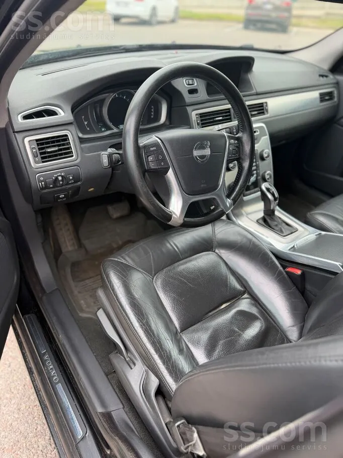 Volvo V70 2013 photo 5
