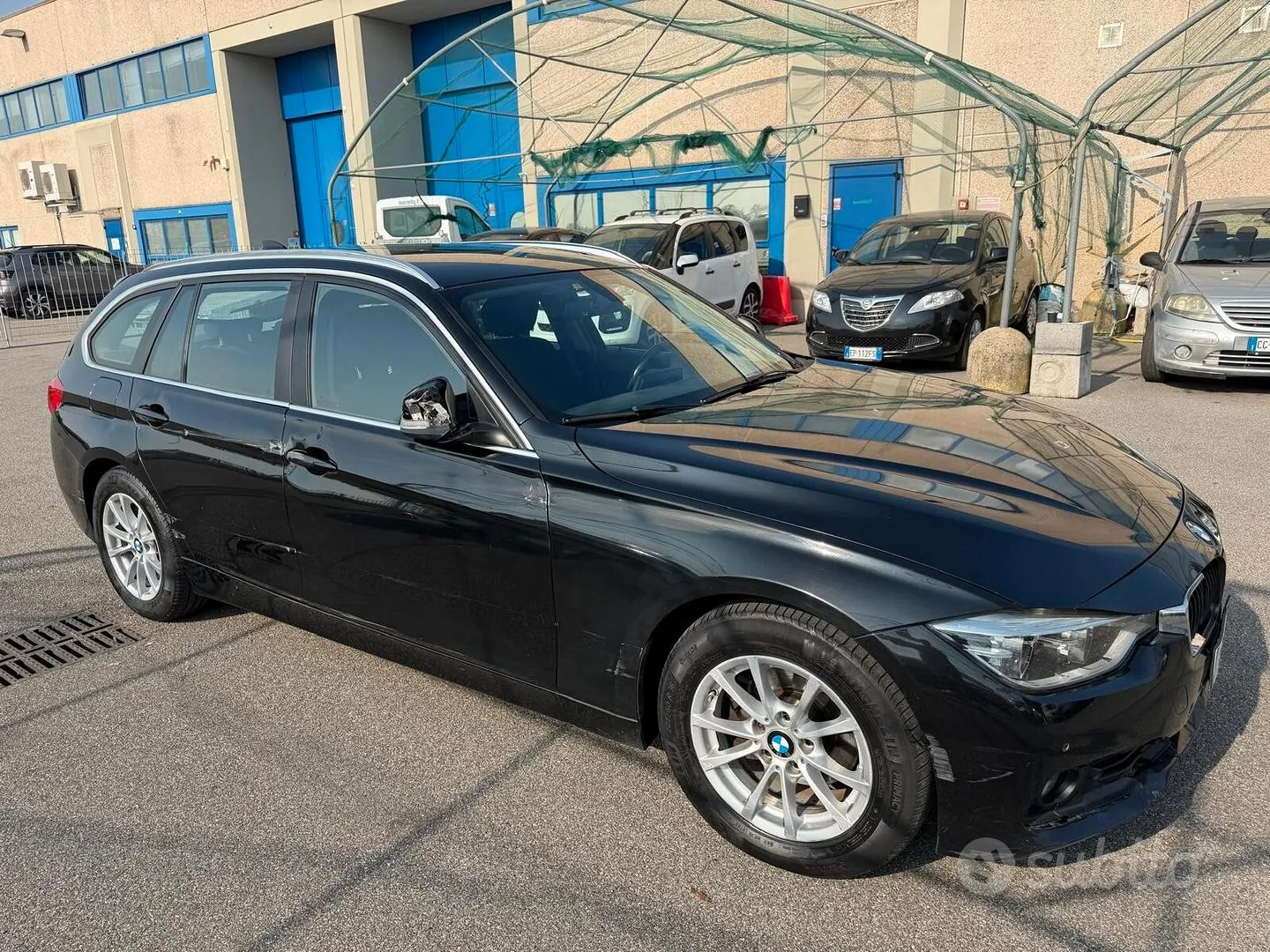 BMW 318 2017 photo 3