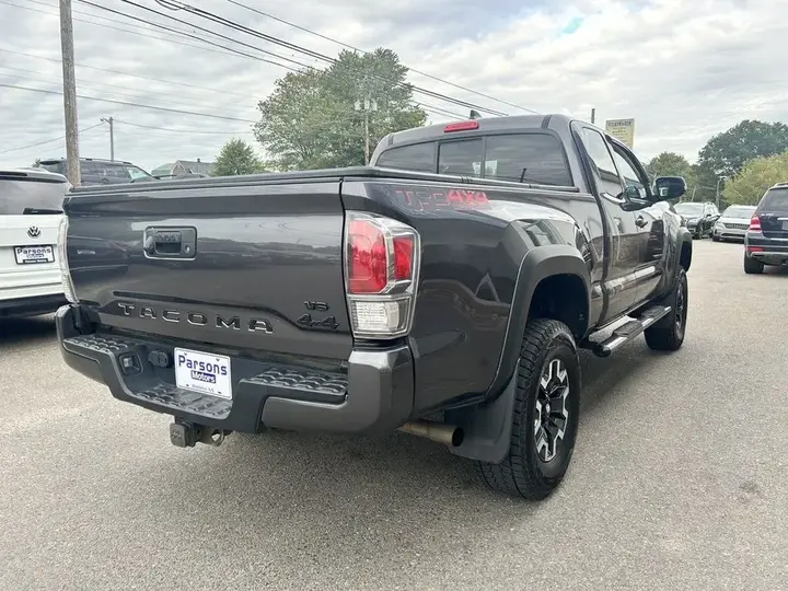Toyota Tacoma 2022 photo 5