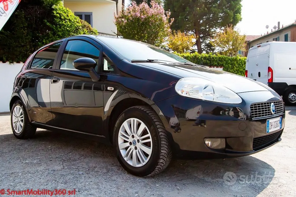 Fiat Grande Punto 2007 photo 3