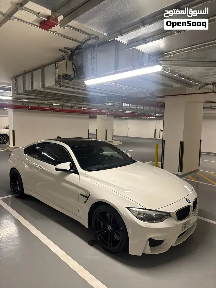 BMW M4 2016 photo 2