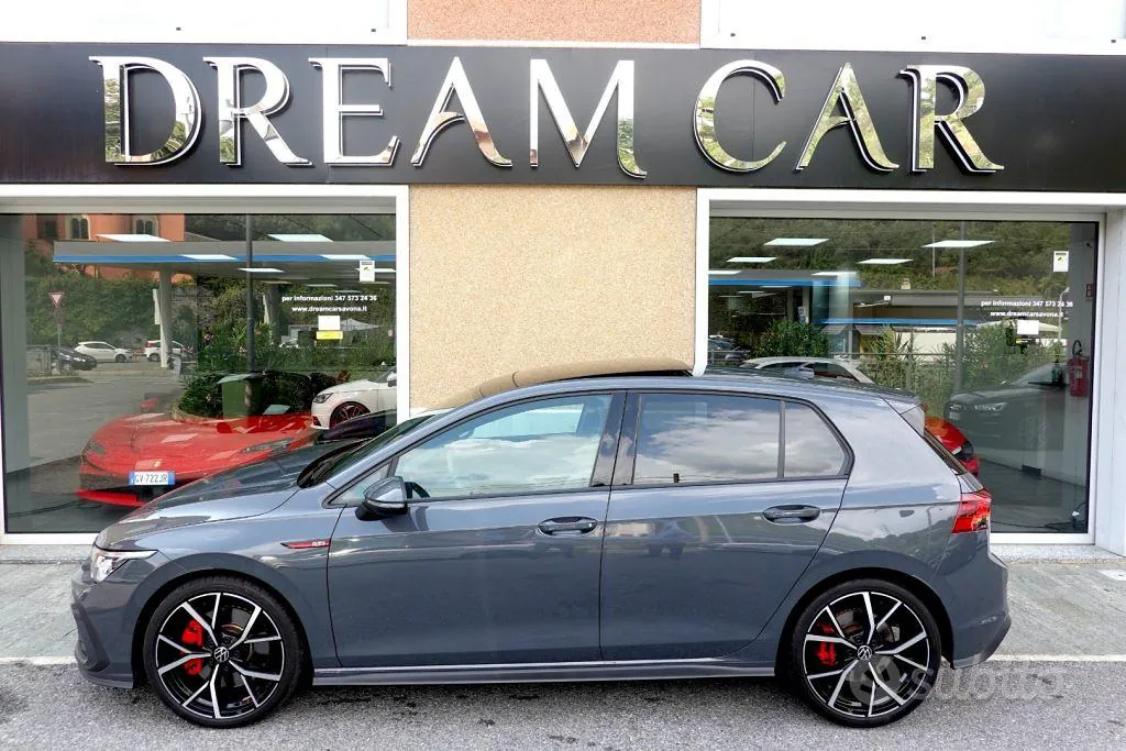 Volkswagen Golf Gti 2023 photo 2