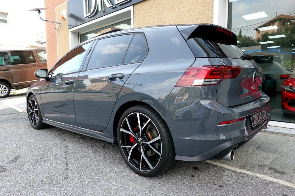 Volkswagen Golf Gti 2023 photo 3