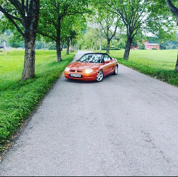 MG Mgf 1997 photo 2