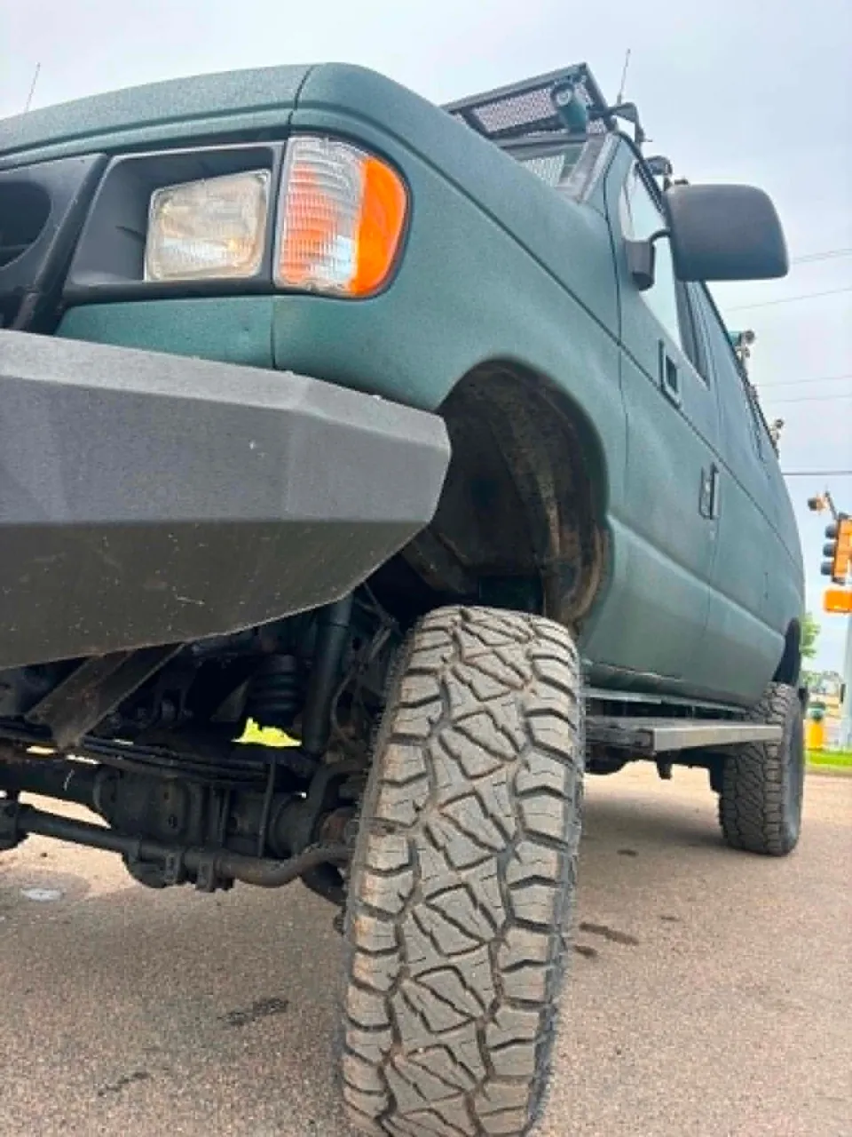 Ford E-350 1997 photo 4