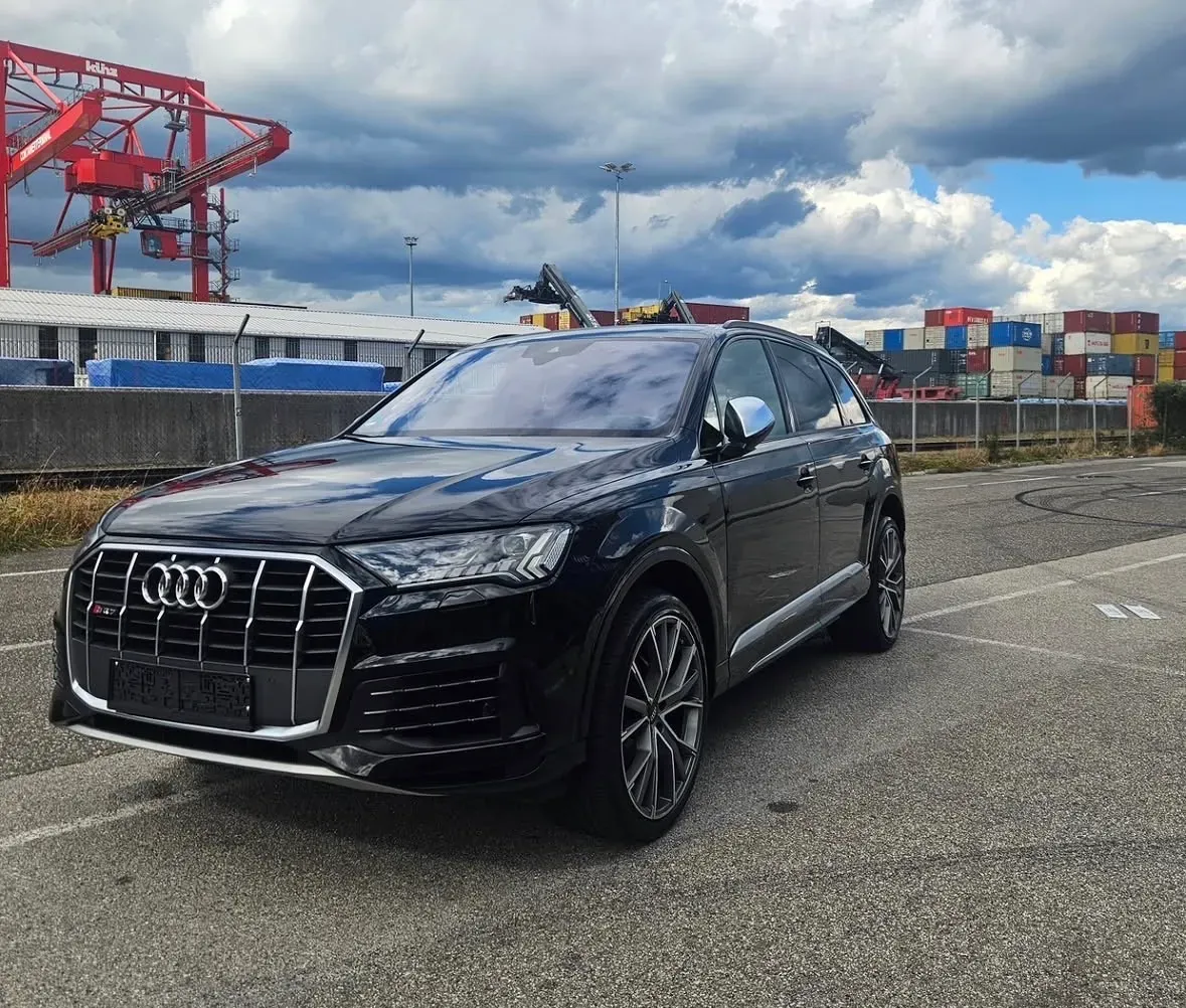 Audi Q7 2020 photo 2