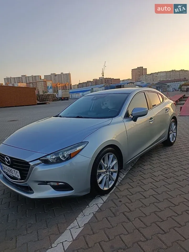 Mazda 3 2017 photo 3
