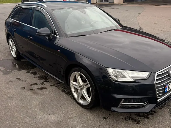 Audi A4 2018 photo 2
