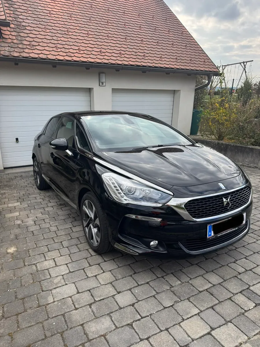 DS Automobiles Ds 5 2017 photo 2