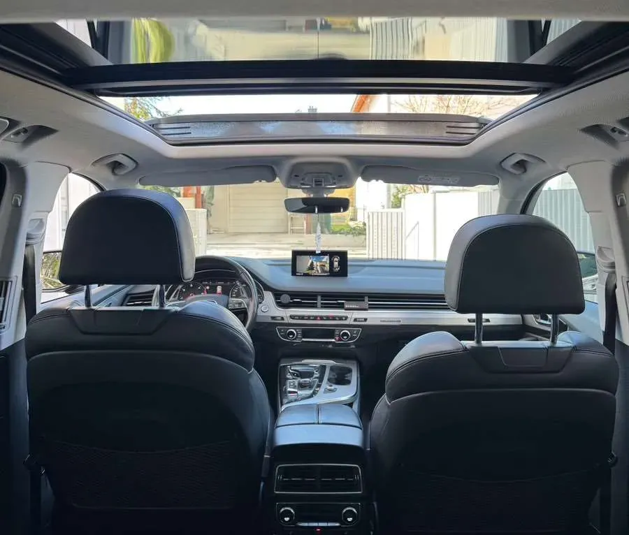 Audi Q7 2015 photo 3