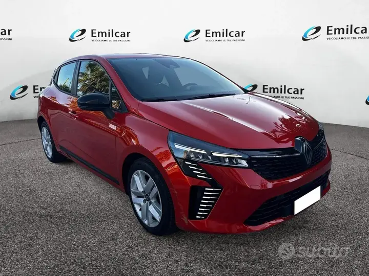 Renault Clio 2023 photo 2