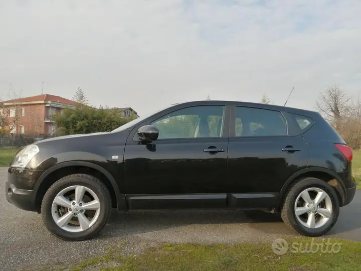 Nissan Qashqai 2009 photo 3