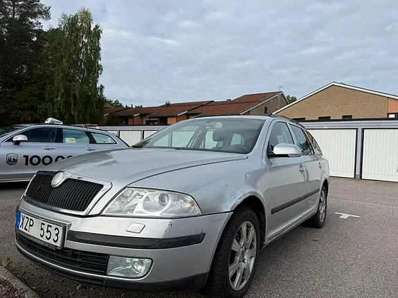 Skoda Octavia 2007 photo 2