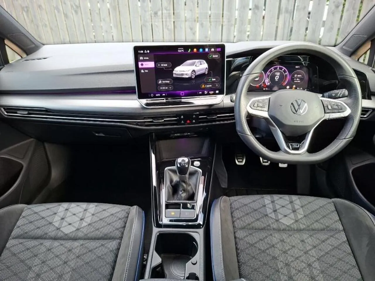 Volkswagen Golf 2025 photo 3