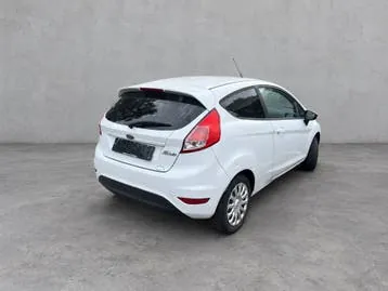 Ford Fiesta 2013 photo 2
