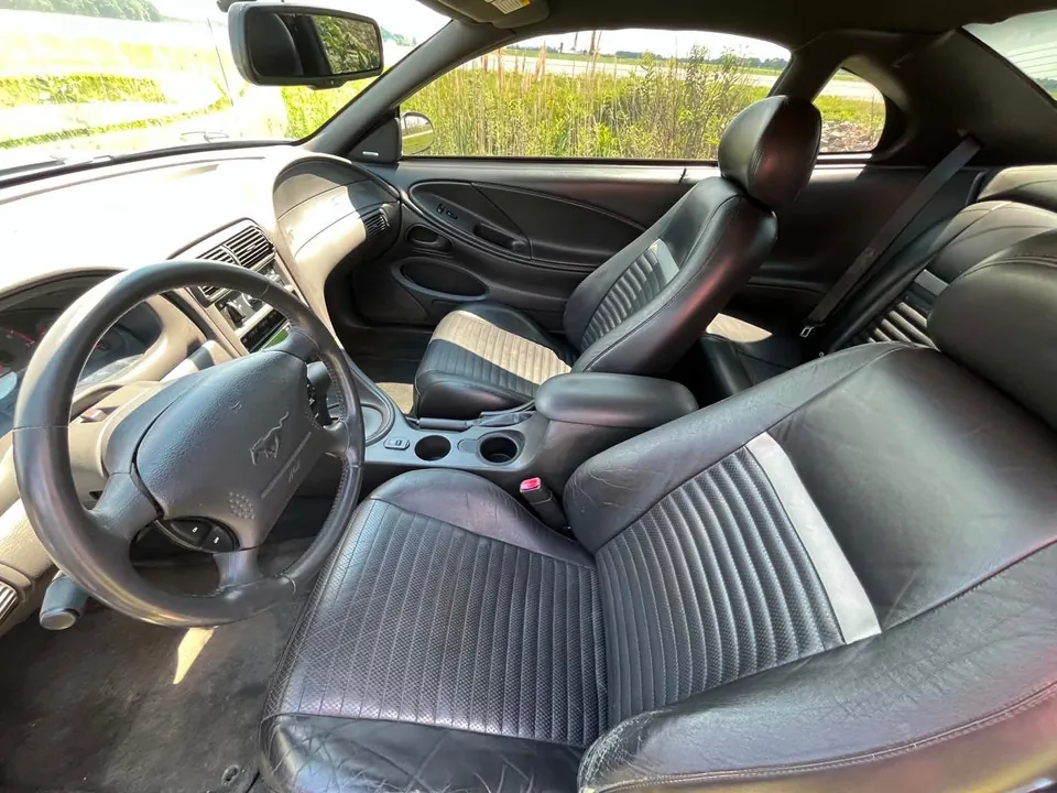 Ford Mustang Gt 2002 photo 5
