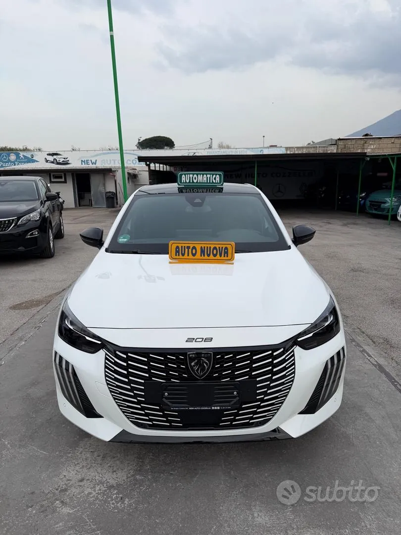 Peugeot 208