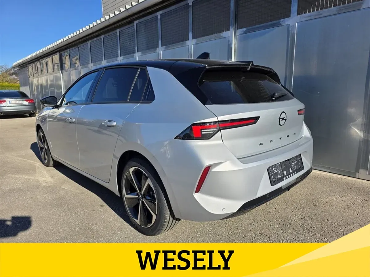Opel Astra 2025 photo 3