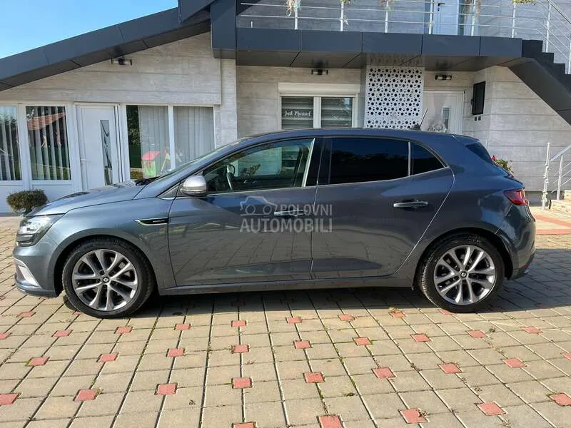 Renault Megane 2016 photo 2