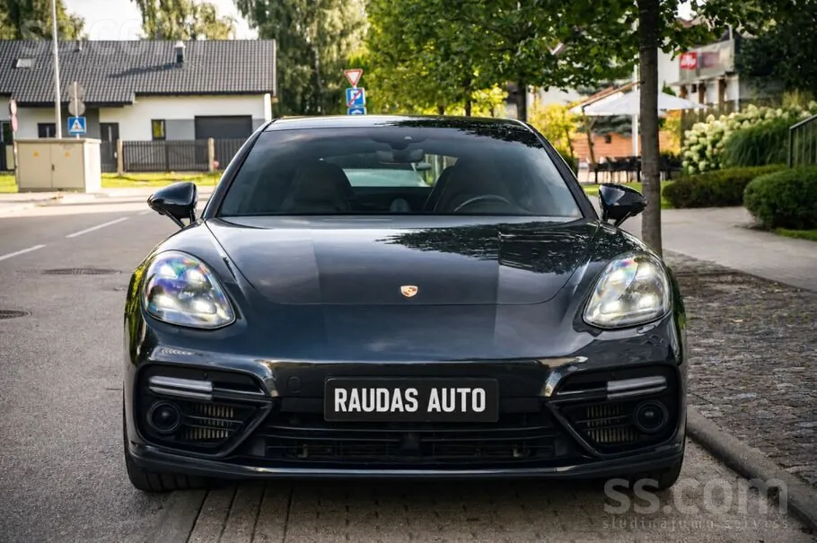 Porsche Panamera 2016 photo 2