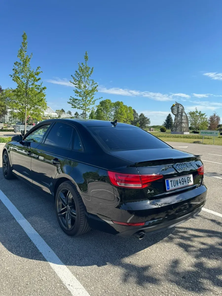 Audi A4 2017 photo 3