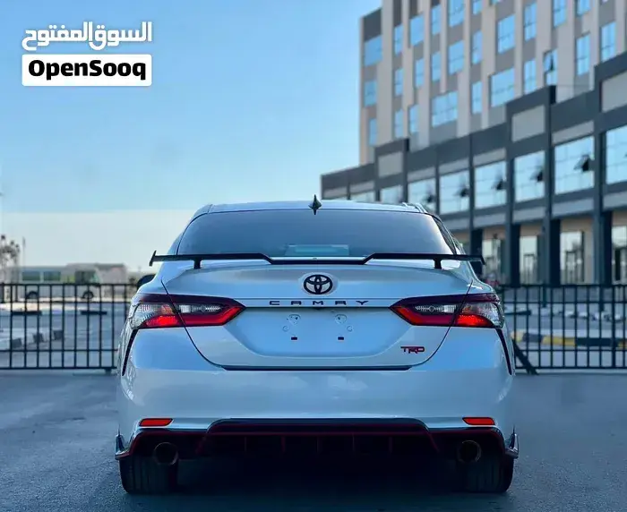 Toyota Camry 2023 photo 4
