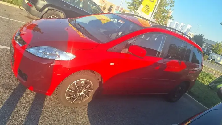 Mazda Mazda5 2007 photo 2