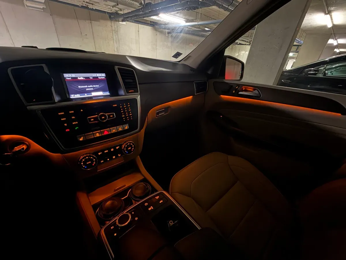 Mercedes-Benz M-Class 2012 photo 3