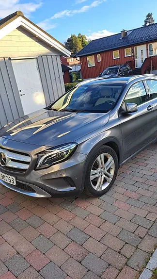 Mercedes-Benz Gla 2015 photo 2