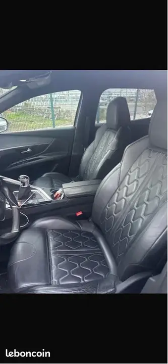 Peugeot 3008 2017 photo 2