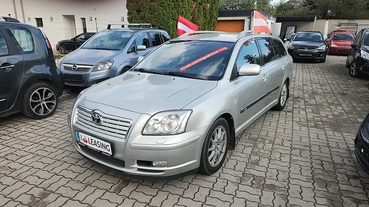 Toyota Avensis 2005 photo 3