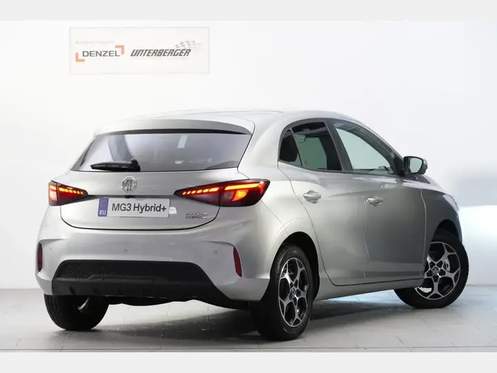 MG Mg3 photo 3