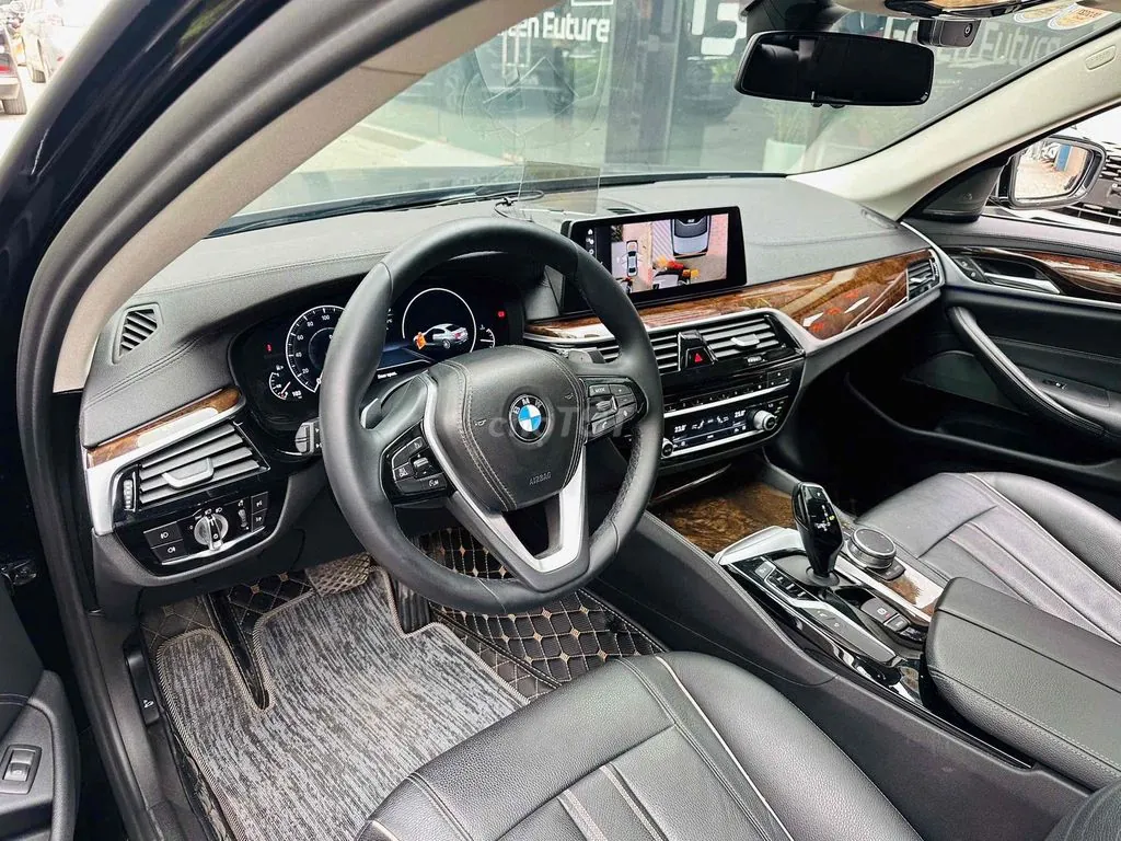 BMW 5 Series 2019 photo 3