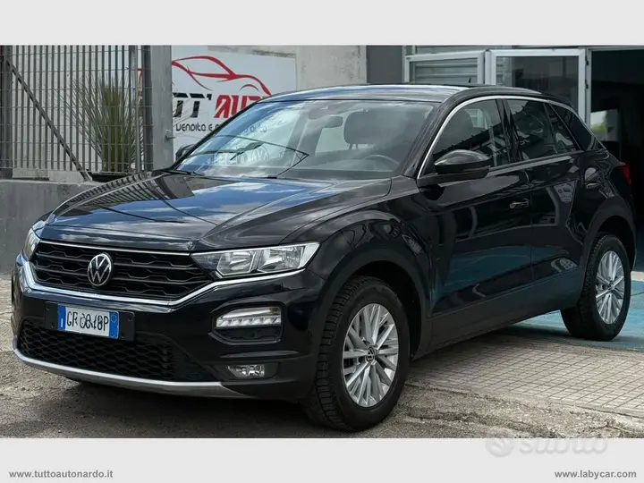 Volkswagen T-Roc 2021 photo 2