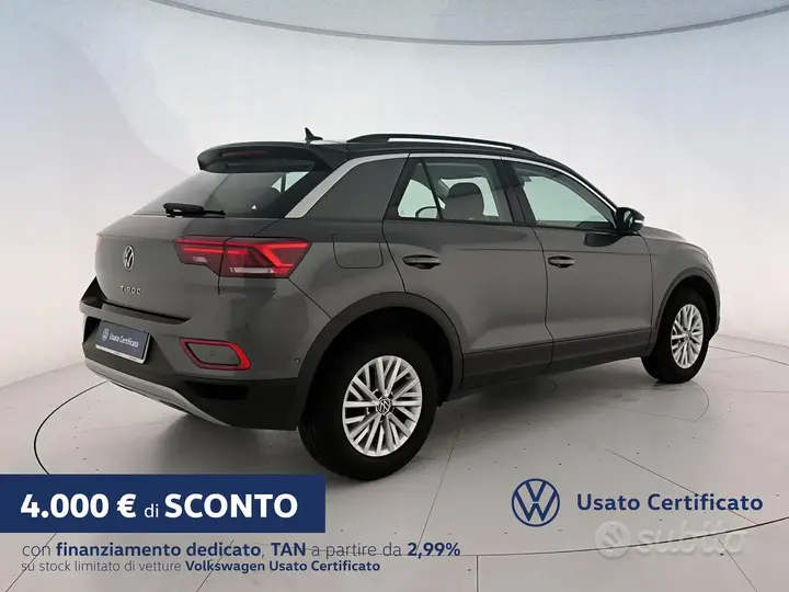 Volkswagen T-Roc 2024 photo 2