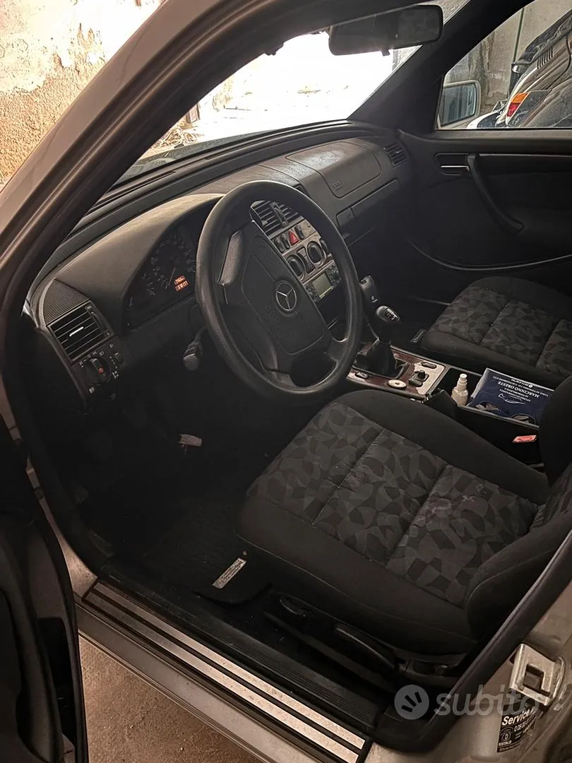 Mercedes-Benz C 1999 photo 4