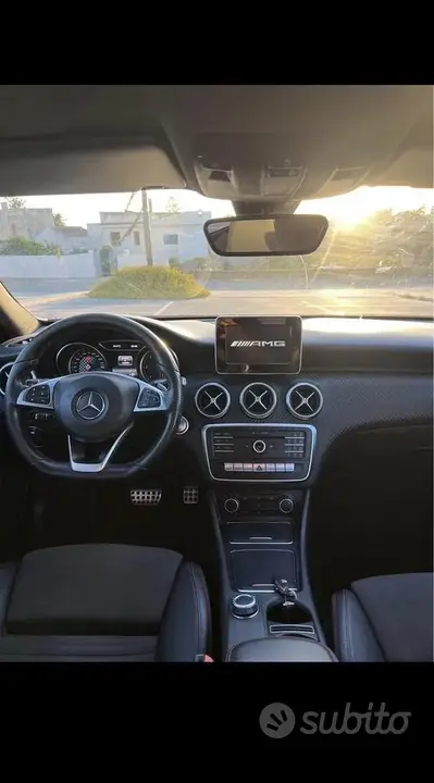 Mercedes-Benz A-Class 2016 photo 3