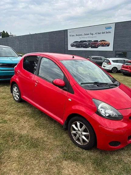 Toyota Aygo 2011 photo 3