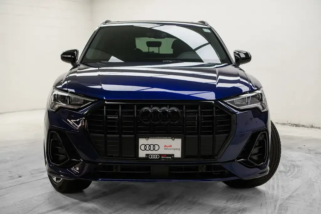 Audi Q3 2025 photo 4
