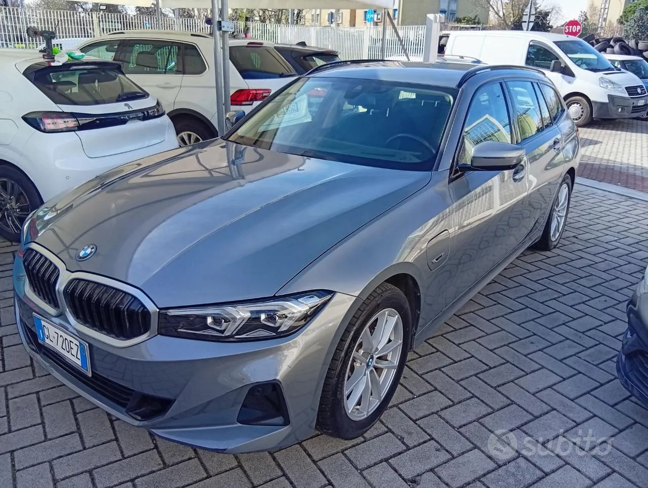 BMW 320 E Touring 2022 photo 2