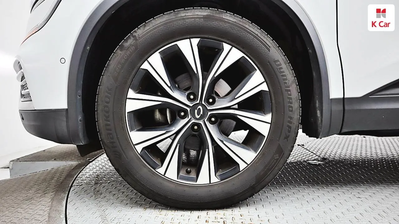 Renault Korea Qm6 2023 photo 5